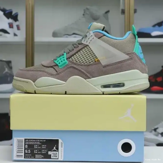 LA HAZE' Kimikick 4 X UNION 'TAUPE JORDAN RETRO AIR 0528